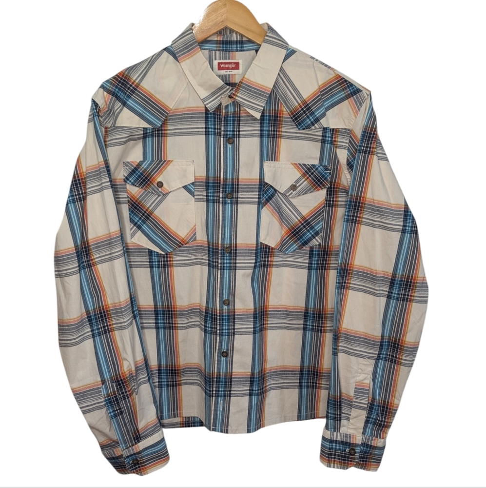 Wrangler Men's Plaid Long Sleeve Button-Up Shirt Size Large